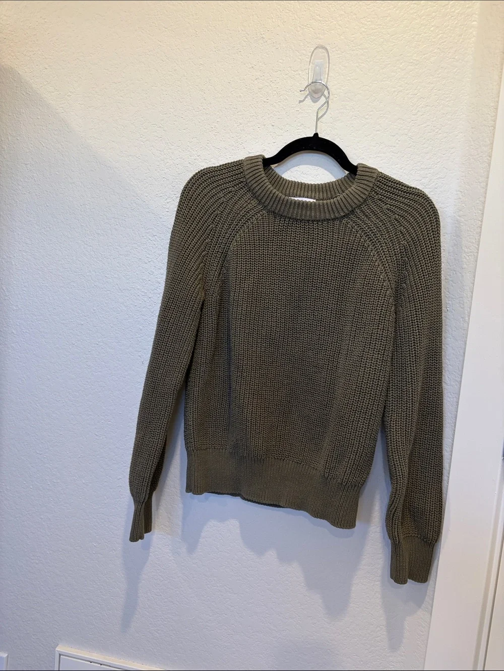 Evereve Chunky Knit Sweater – Olive Green Cozy Fall‎ Essential SZ Small
